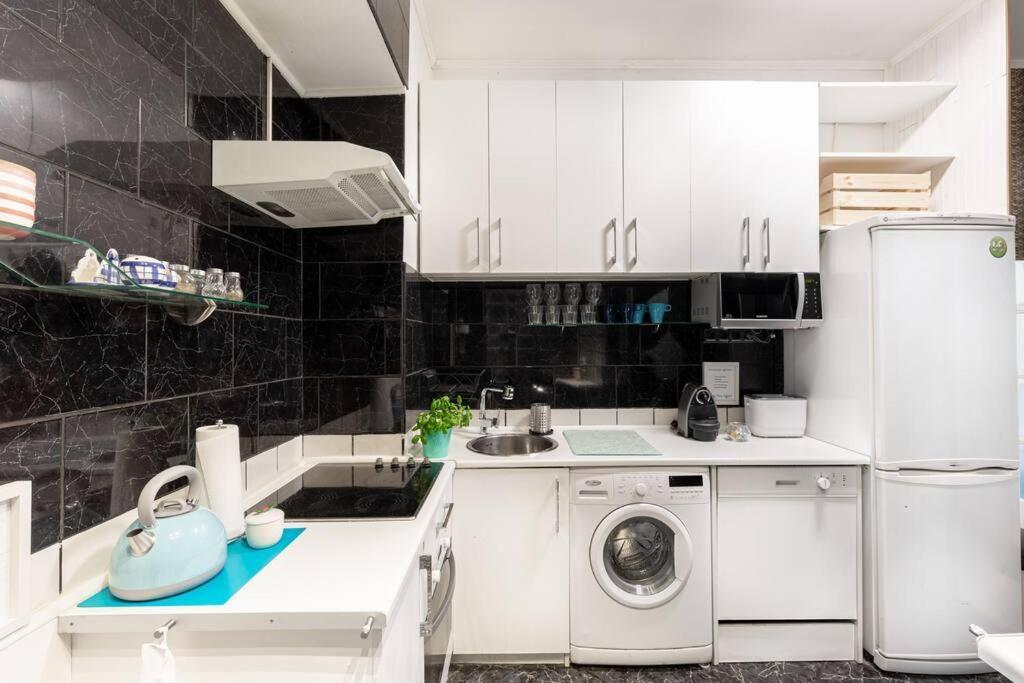 Stylish Central Budapest Apartment מראה חיצוני תמונה